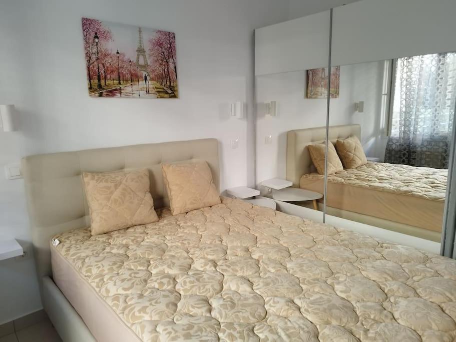Renovated Apartment With Garden And Parking Space Peraía Exterior foto